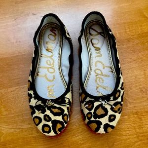 Sam Edelman leopard ballet flats.